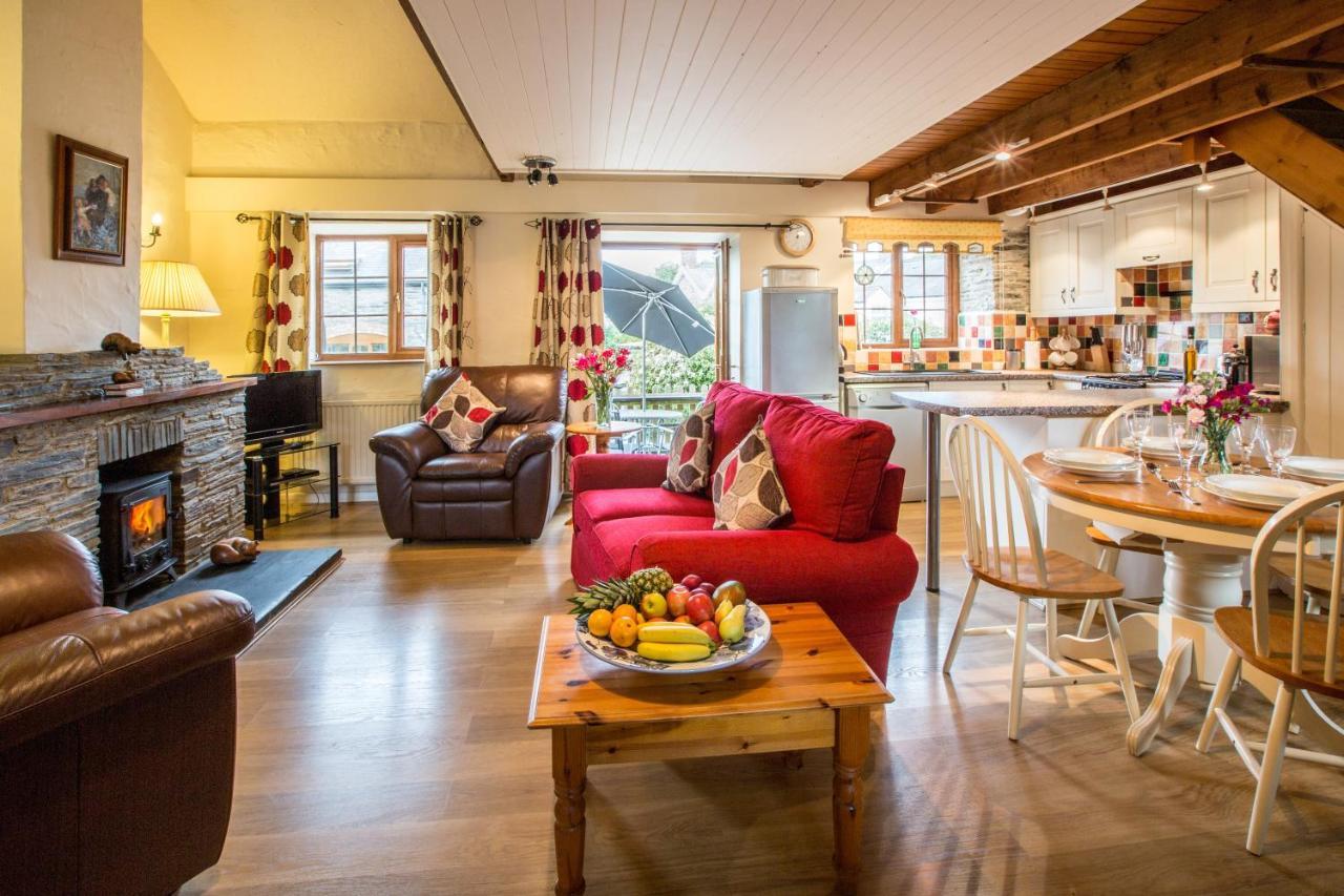 Croft Farm & Celtic Cottages Кардиган Екстериор снимка