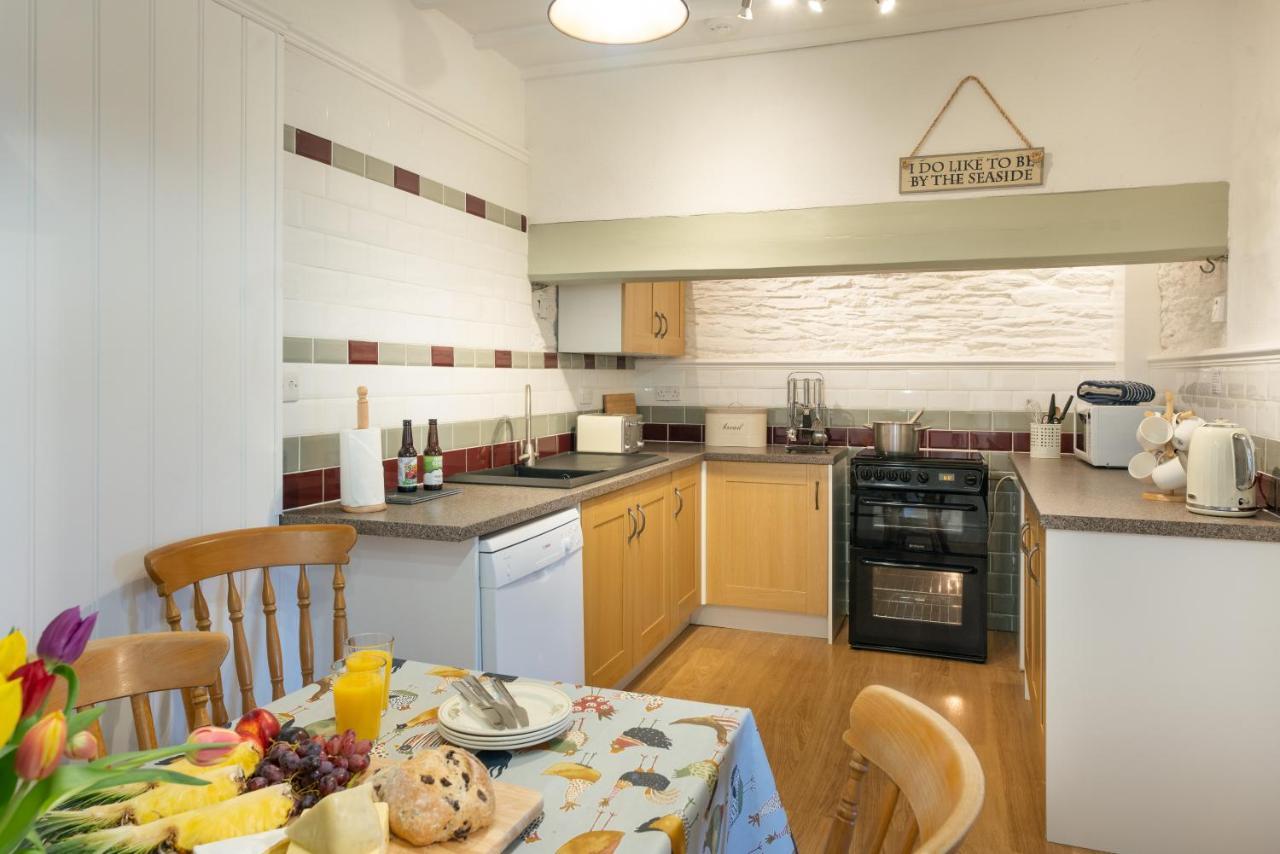 Croft Farm & Celtic Cottages Кардиган Екстериор снимка