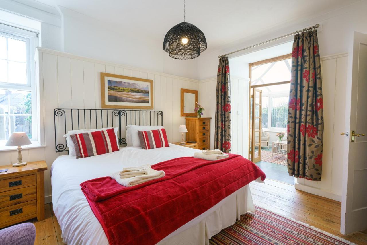 Croft Farm & Celtic Cottages Кардиган Екстериор снимка