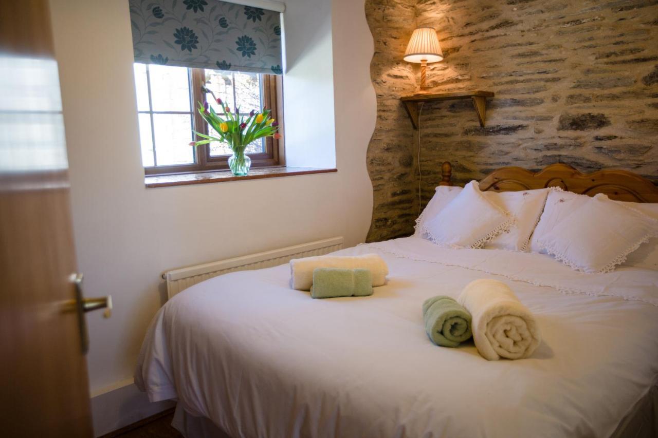 Croft Farm & Celtic Cottages Кардиган Екстериор снимка